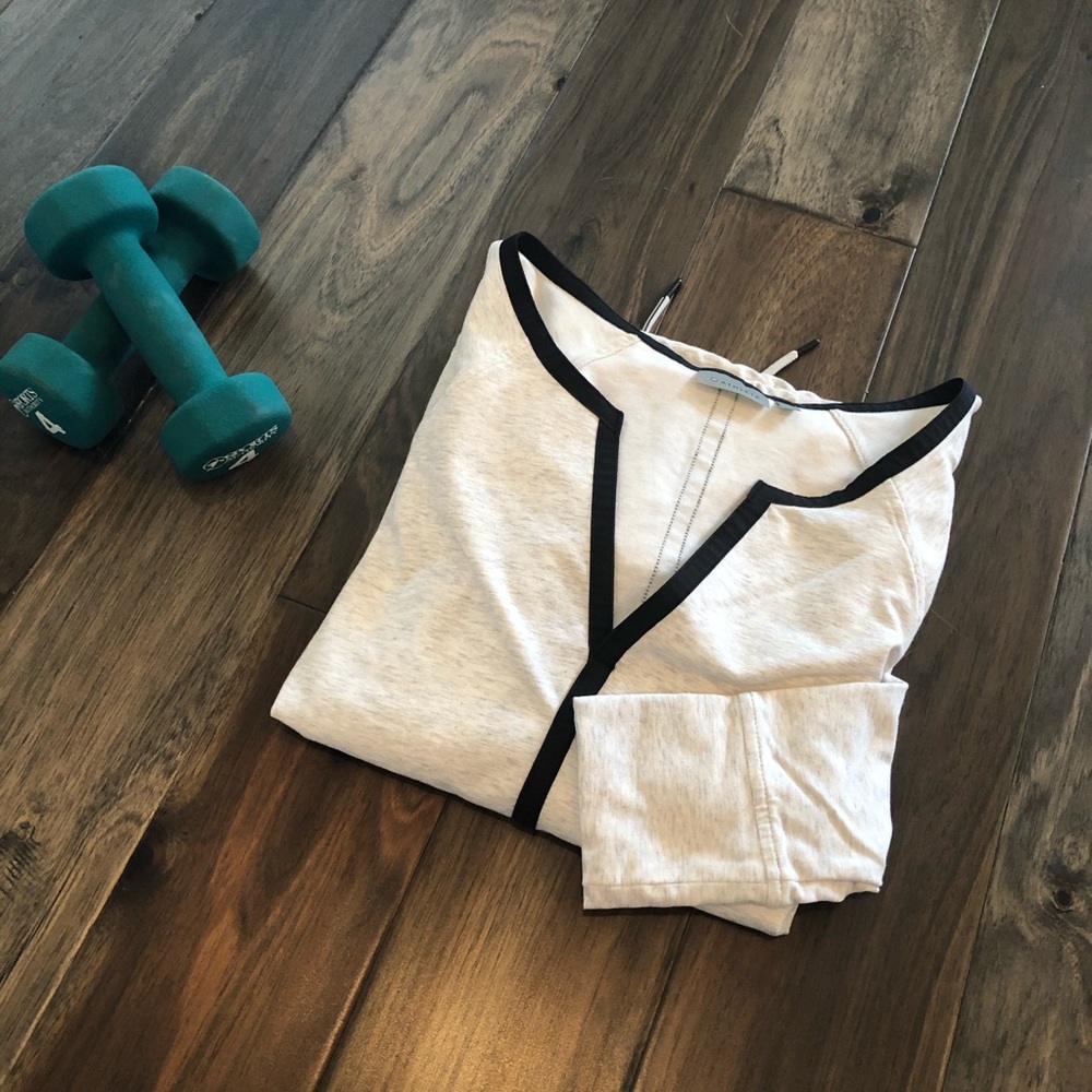 Athleta Long Sleeve